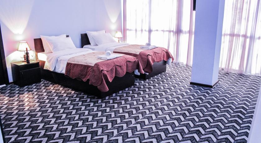 Royal Georgia Hotel Tbilisi Bagian luar foto