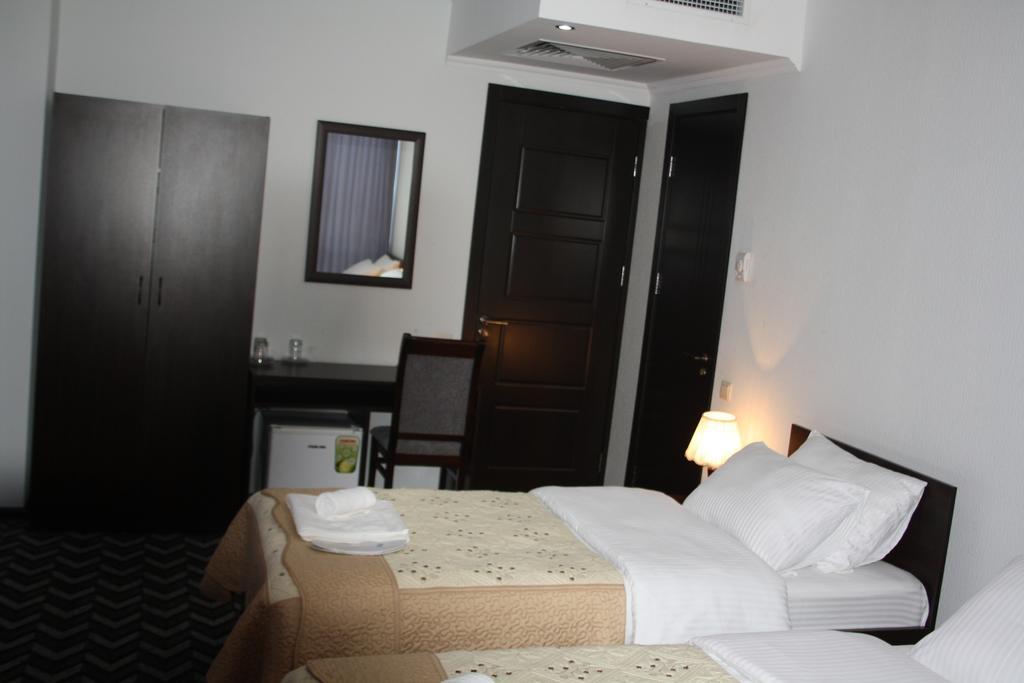 Royal Georgia Hotel Tbilisi Bagian luar foto