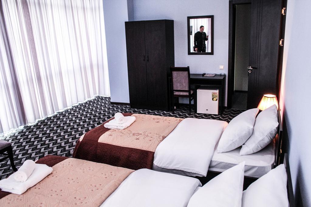 Royal Georgia Hotel Tbilisi Ruang foto