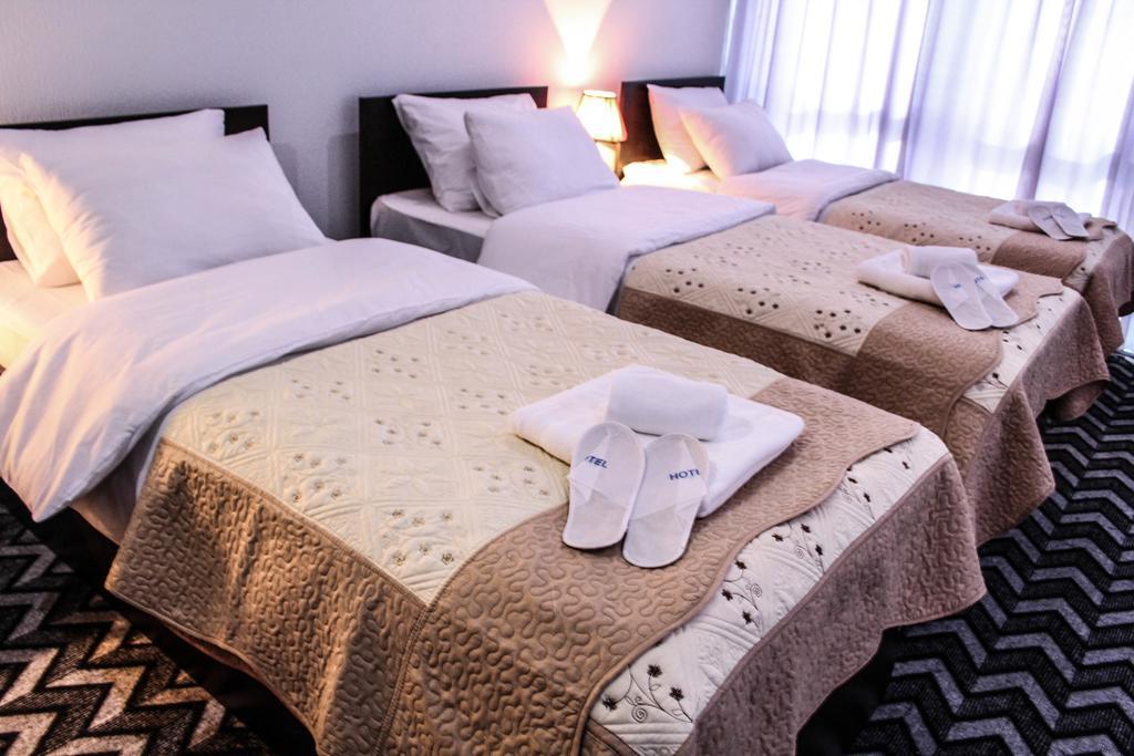 Royal Georgia Hotel Tbilisi Ruang foto