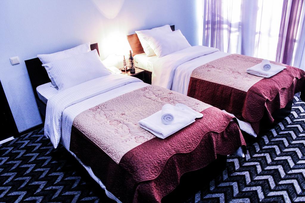 Royal Georgia Hotel Tbilisi Ruang foto