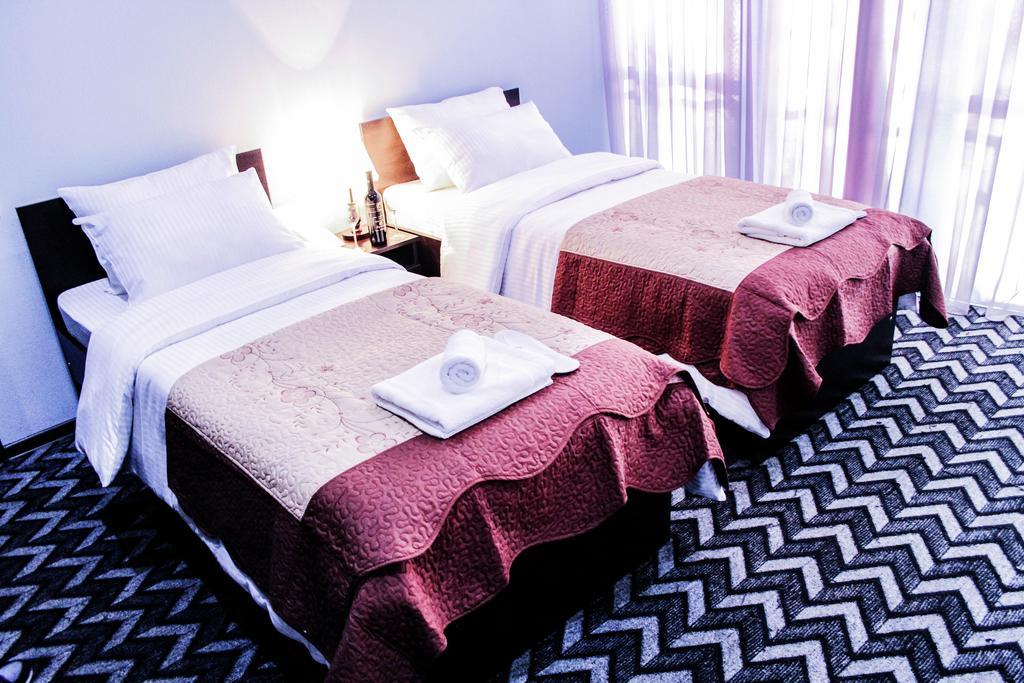 Royal Georgia Hotel Tbilisi Ruang foto